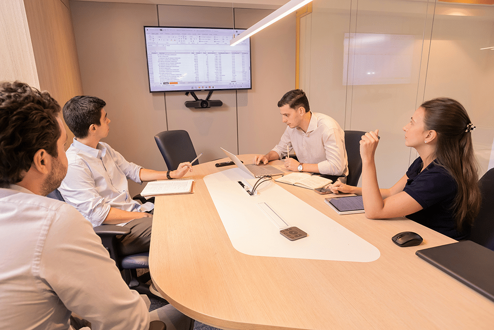 Real-Time Conversation Intelligence